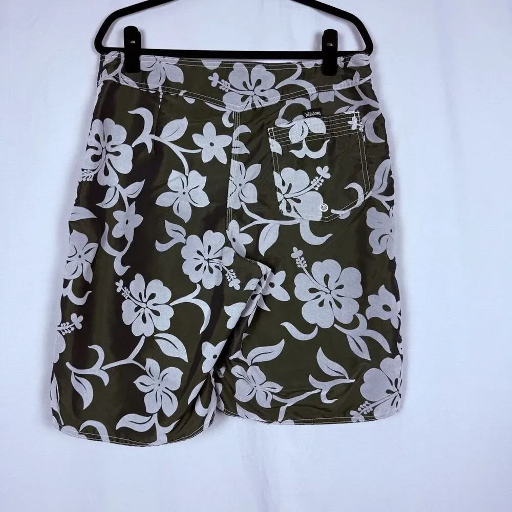 Billabong green hibiscus